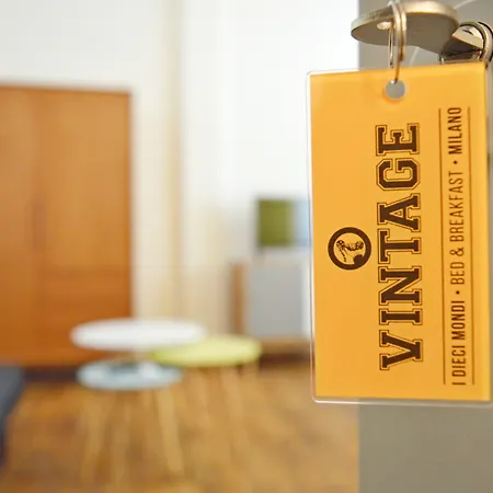 I 10 Mondi فندق مبيت وإفطار ميلان