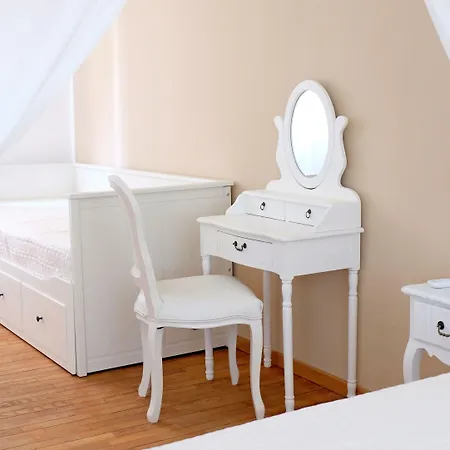 I 10 Mondi فندق مبيت وإفطار