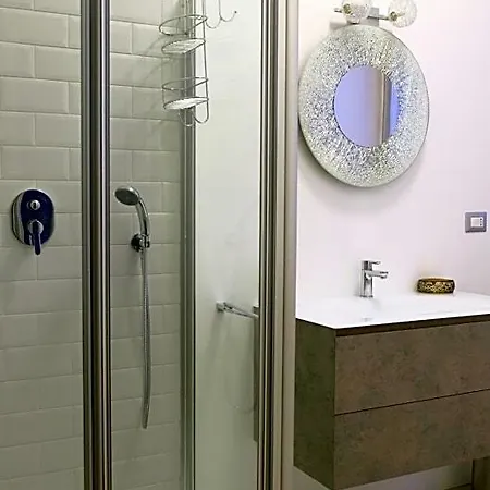 Konukevi Hostmate - - Vespri Siciliani