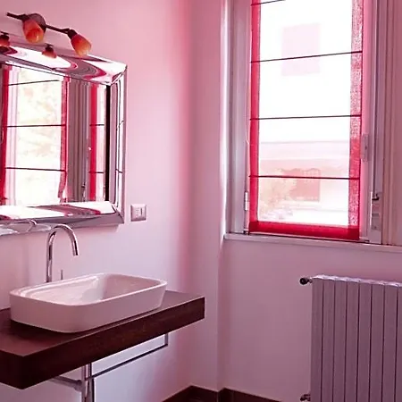 Hostmate - - Vespri Siciliani Konukevi