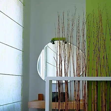 Hostmate - - Vespri Siciliani 3* Milano