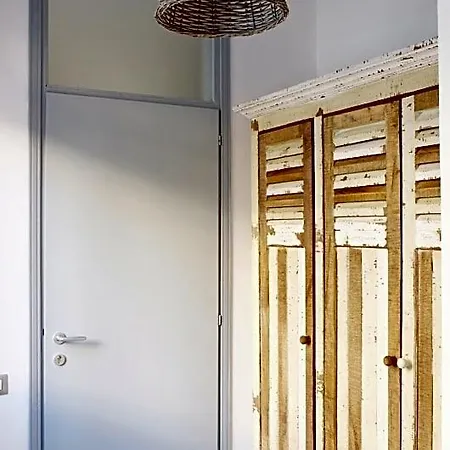 Konukevi Hostmate - - Vespri Siciliani 3*