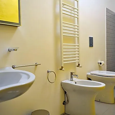 Konukevi Hostmate - - Vespri Siciliani 3*