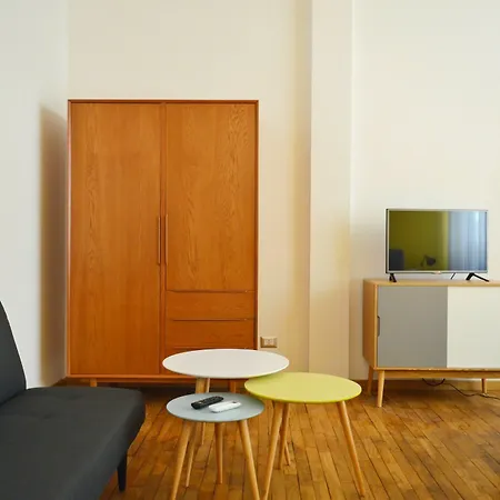 I 10 Mondi فندق مبيت وإفطار ميلان